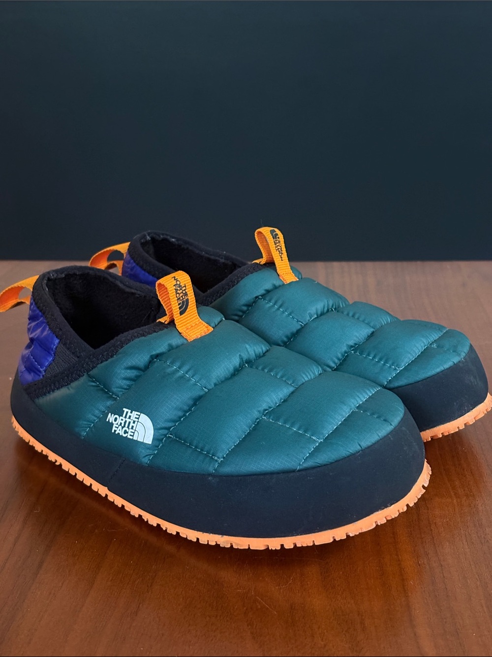 The North Face, Youth THERMOBALL™ Traction Mules II, size 1